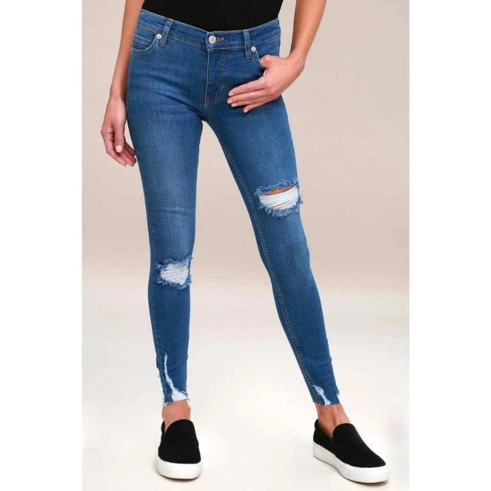Free People Very Cute Distressed Skinny Jeans, Nwot